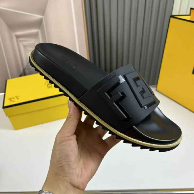 fendi chaussons pour homme s_12213624